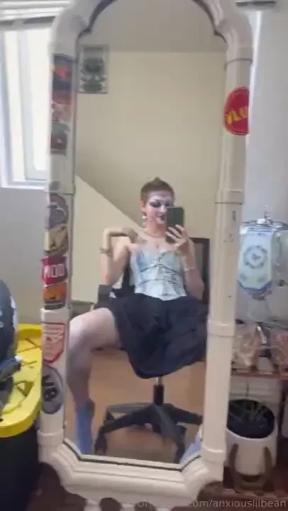 Peekabooo hehe i didn t know which one i like more so you get both part 1 