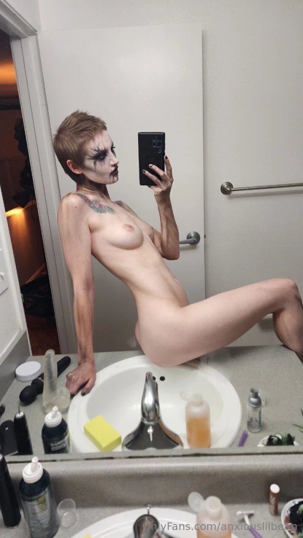 Had lots of fun doing some corpse paint and filming customs today part 2 