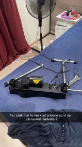 Need a handyman to help me at my vip samichick