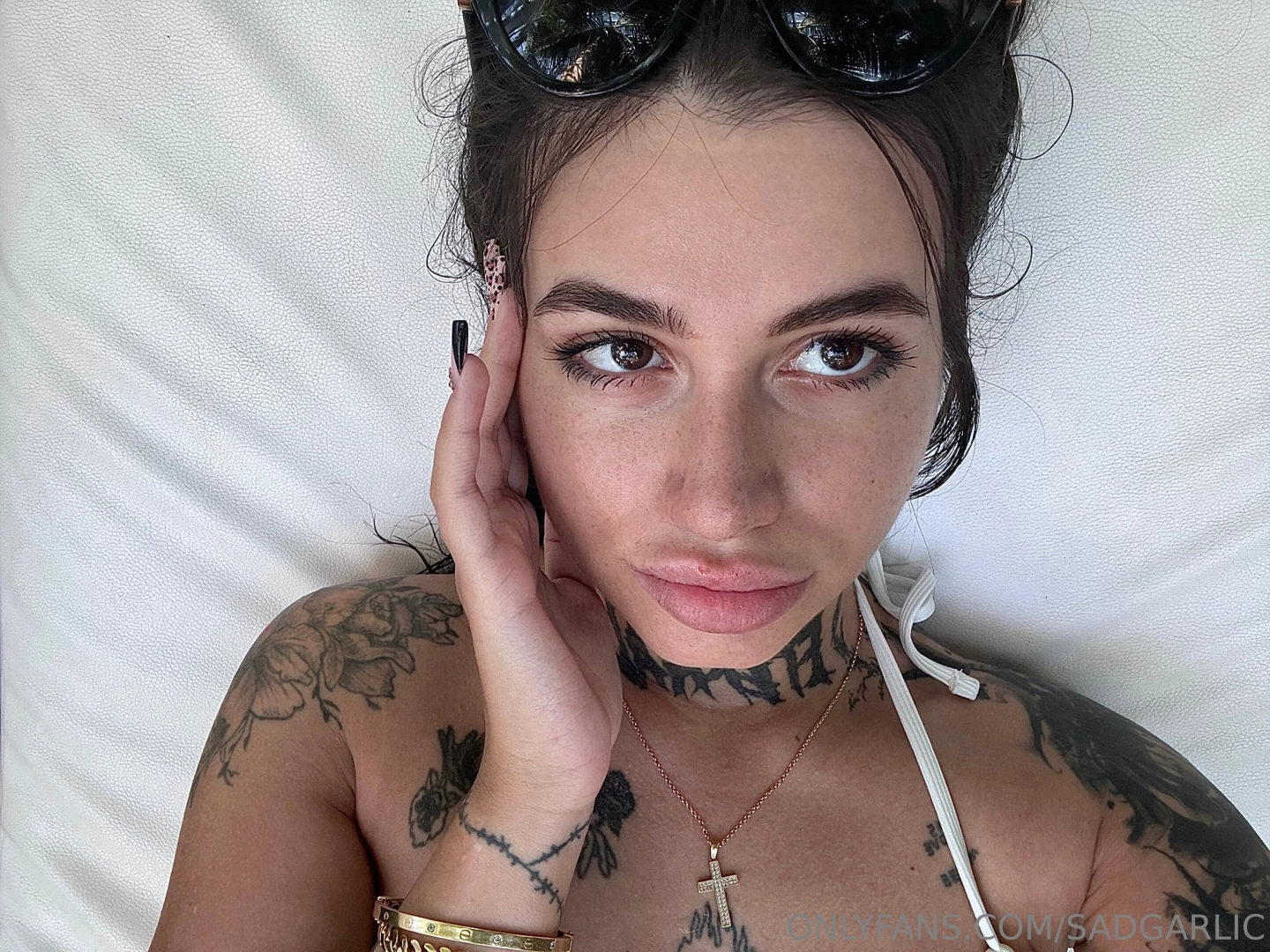 If you think i m pretty like this picture 