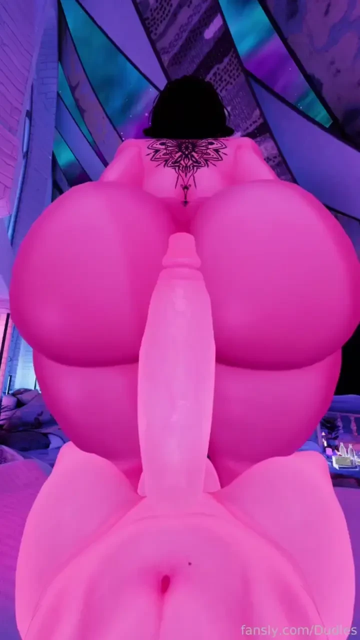 Here s a short in collab with zoeyvixen just look at that fat ass 