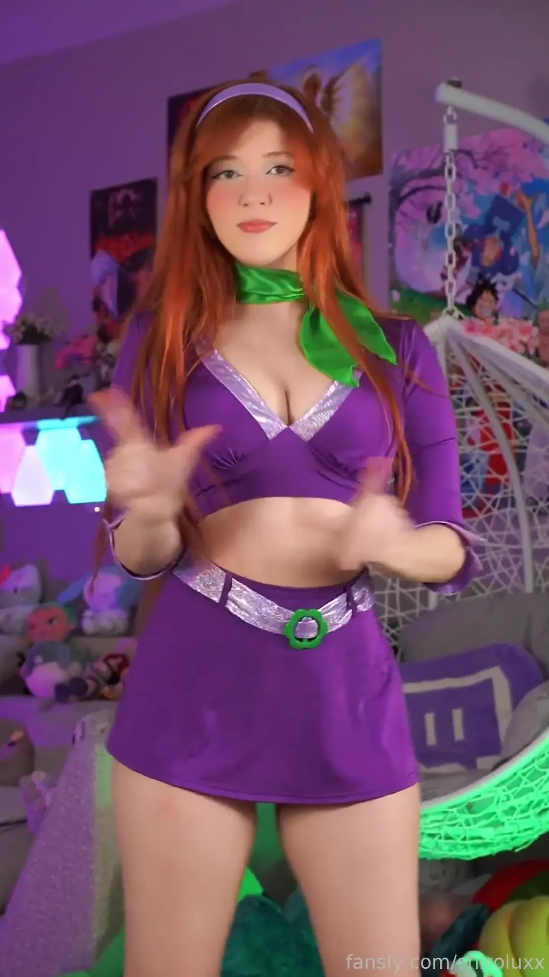 I need to work on my dancing daphne daphnecosplay cosplay dance 