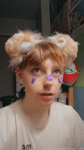 Just thought this pic was cute 3 buncha vids tomorrow