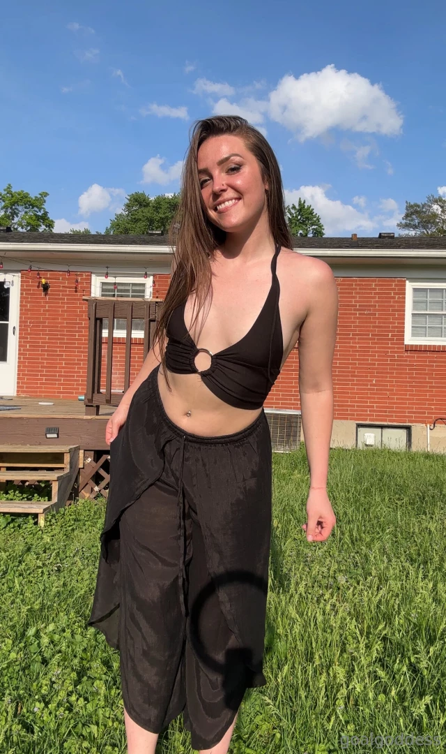 What time should i go live this saturday 