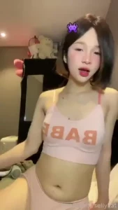 I ejaculated twice while watching the video on x cum sexy trans part 1