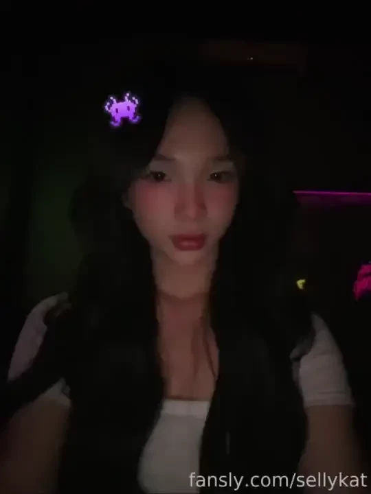 Left the bar with a hard cock i took care of it after i got home part 1 