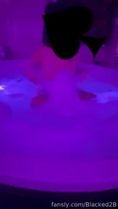 Pink jacuzzi good sub i love this jacuzzi so fucking much i would stay part 6