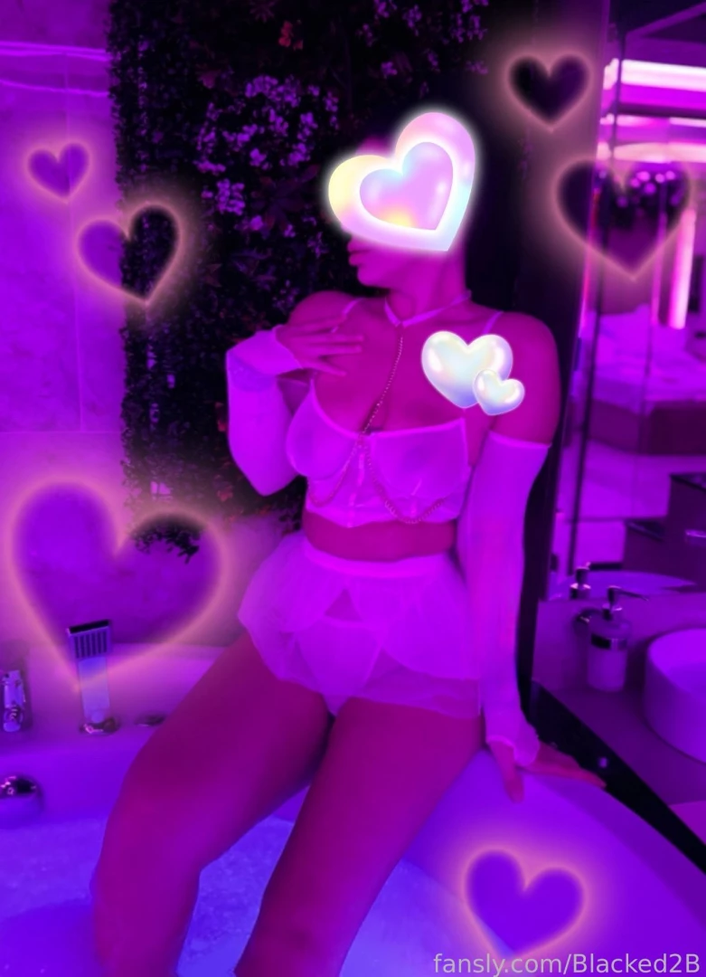 Pink jacuzzi good sub i love this jacuzzi so fucking much i would stay part 4 