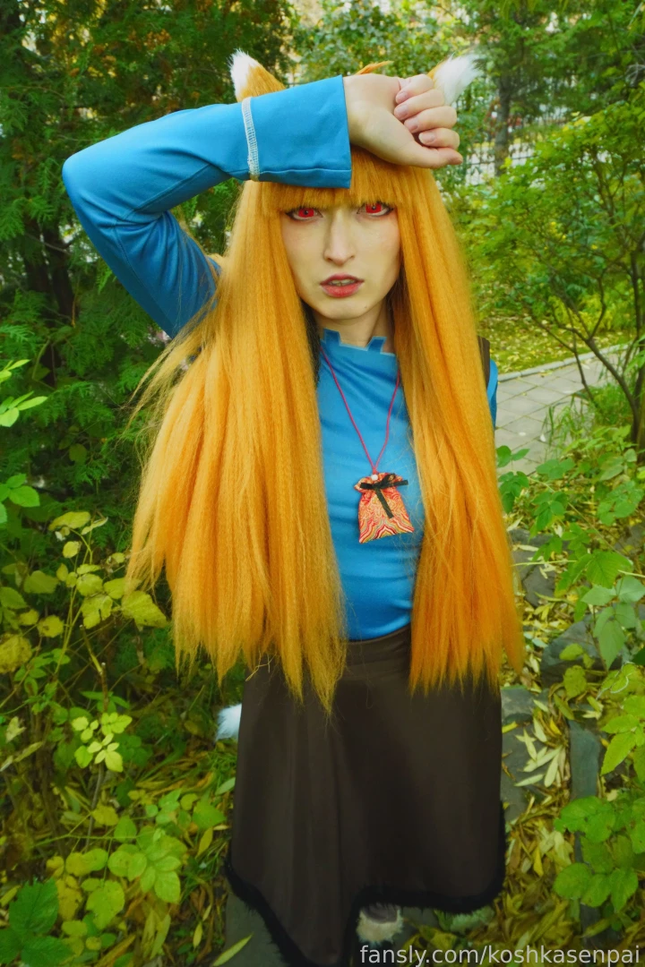 The wise wolf holo comes to people for walk in the park cosplay trans part 4 