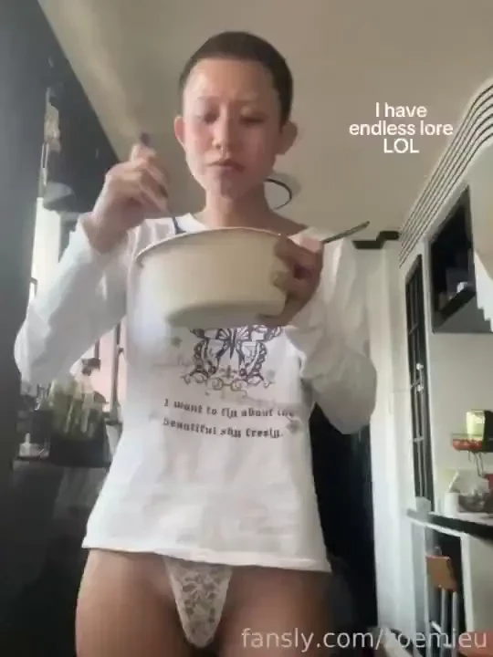 Who gave salads a bad rep they save time and money too gt me yapping 