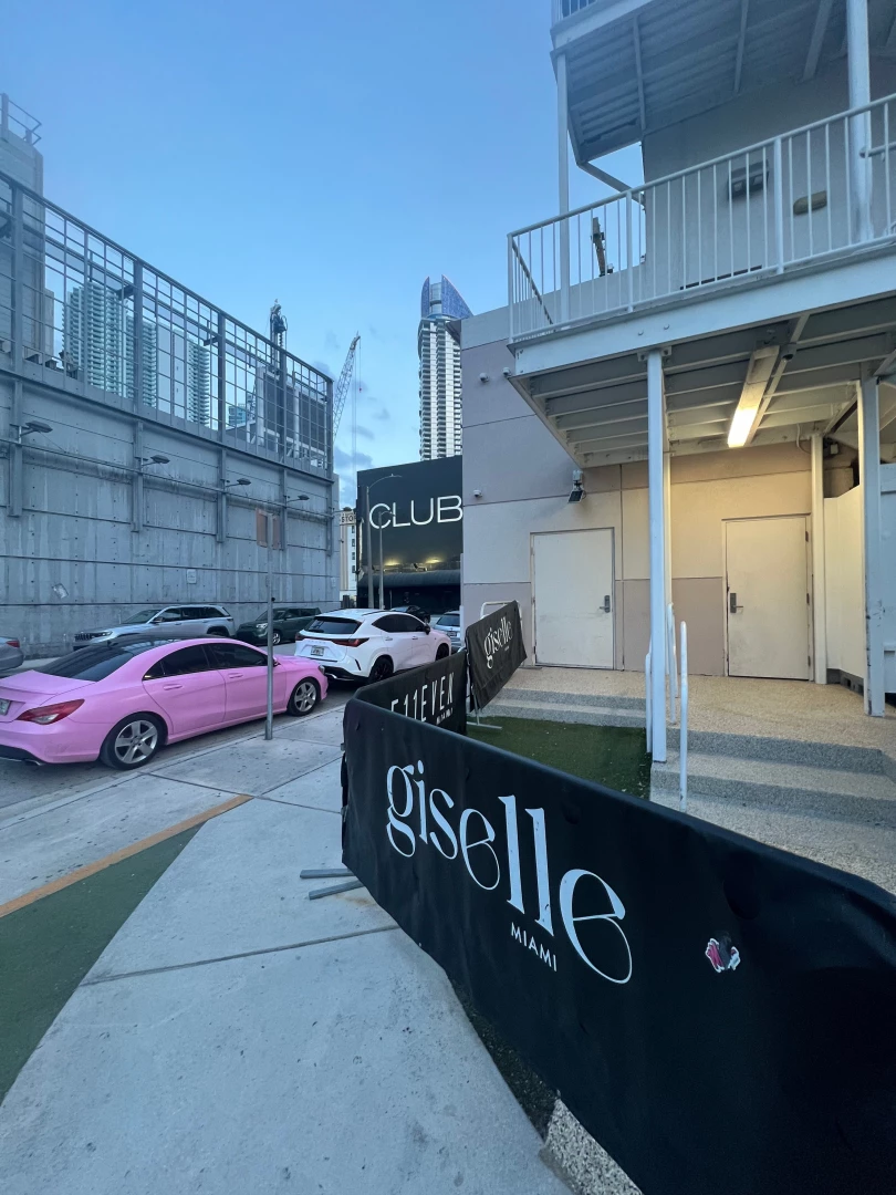 I had such a fantastic night last night at xbiz 