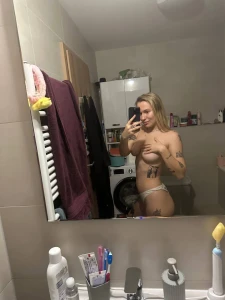 No lace no lies just me a mirror and a little mystery if i let you see