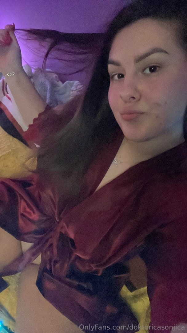 Ne gledaj mnogo dole 