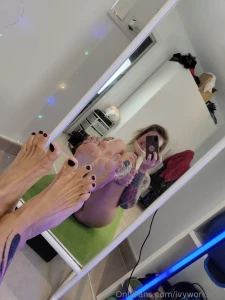 Into feet head over to ivyworksoutdirty and get your fair share