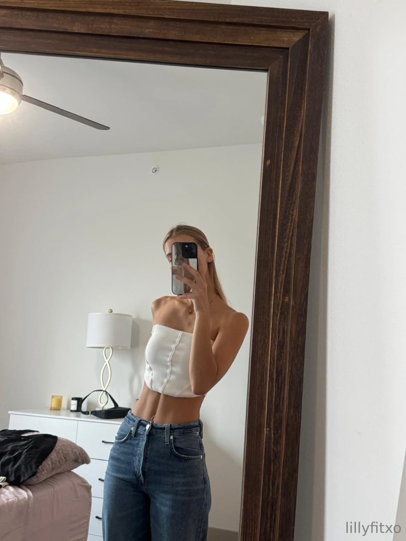 A small top so its easy to take off 