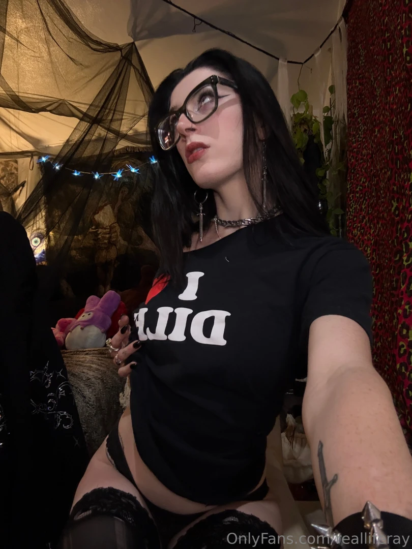 Yeah keep staring at my shirt cus i might fuck around and give you a part 1 