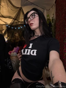 Yeah keep staring at my shirt cus i might fuck around and give you a part 1
