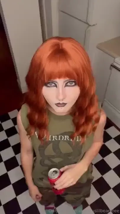 Swipe through to watch it all come off also a silly lil video in the 