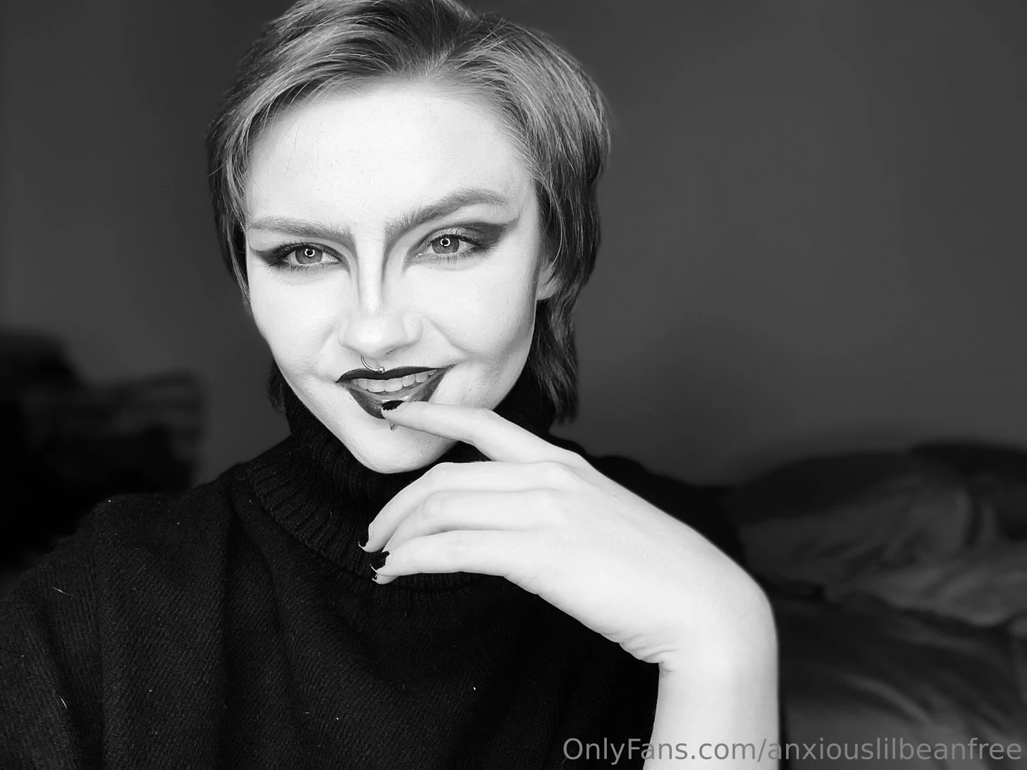 Little b amp w goth style photo set i did tonight in the nude the part 1 