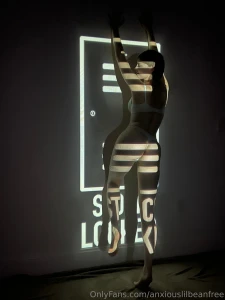 Some more pics from my projector set i took them myself and hope you