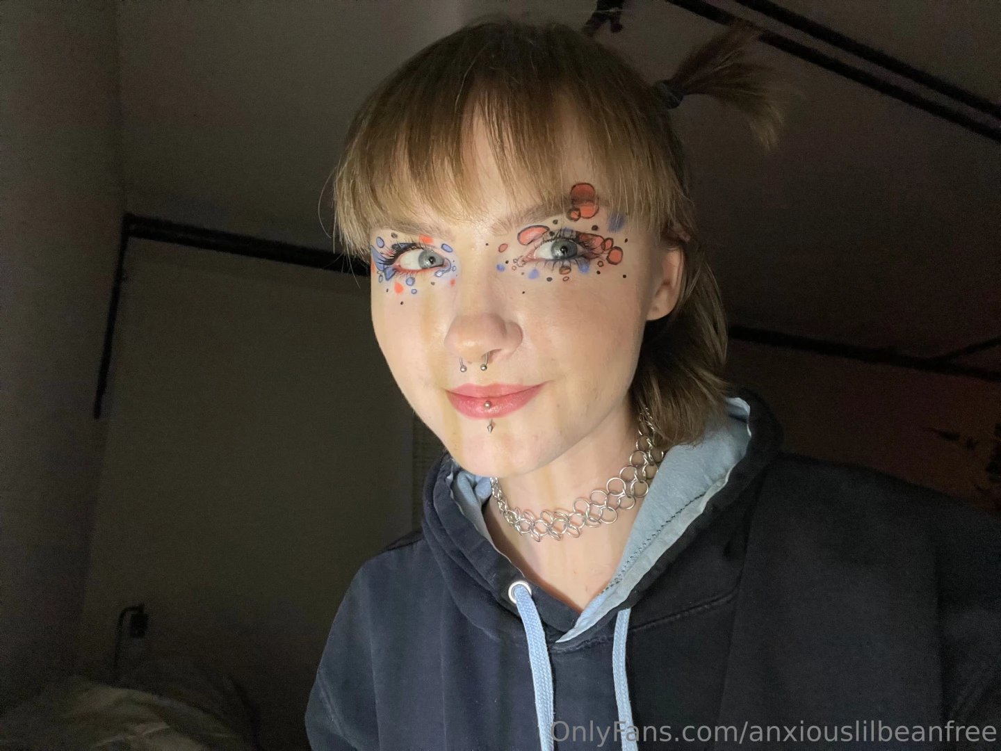 This boi has been learning to make chainmail 