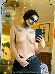 First ones definitely the titty pic that that had to be shared hope