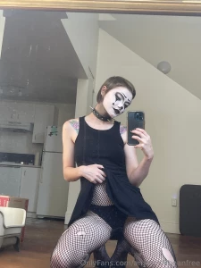 Hellooo 33 it s been too long since i posted here i was sick as hell