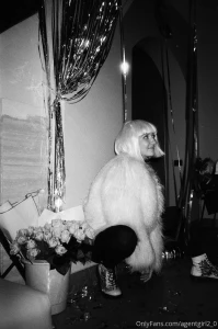 What was your halloween look https open spotify com track part 2