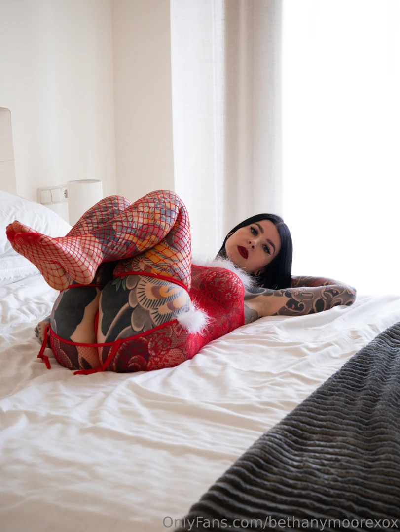 Hoping santa cums early 