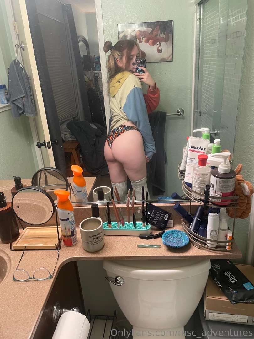 Hey guys i m back as you can tell it s been a while new hair longer part 4 