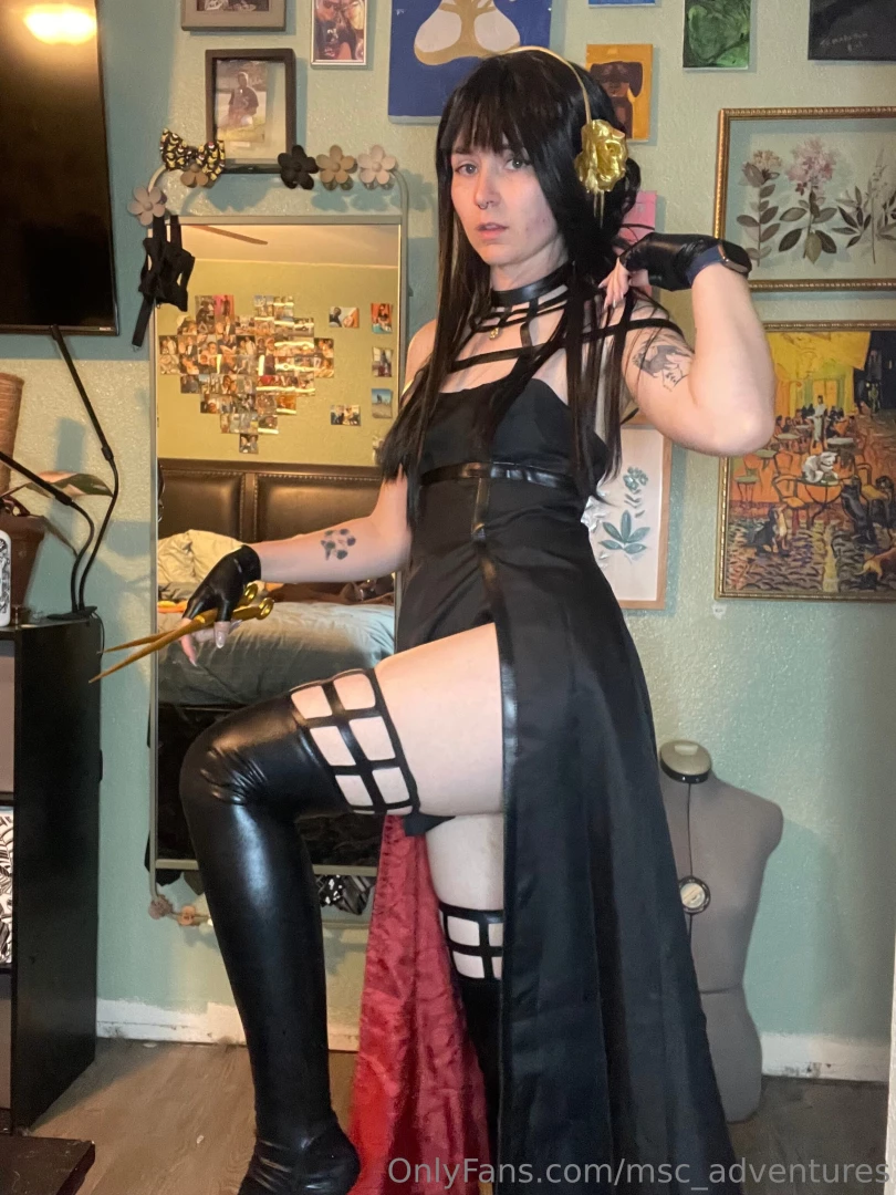 Yor is today i am sending a photo set to your dms of this one let me part 1 