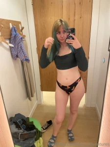 5 18 it s my birthday yay i ended up going and doing some retail part 3