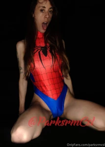 Leave a tip if you want this spider-girl to save you md for spidy