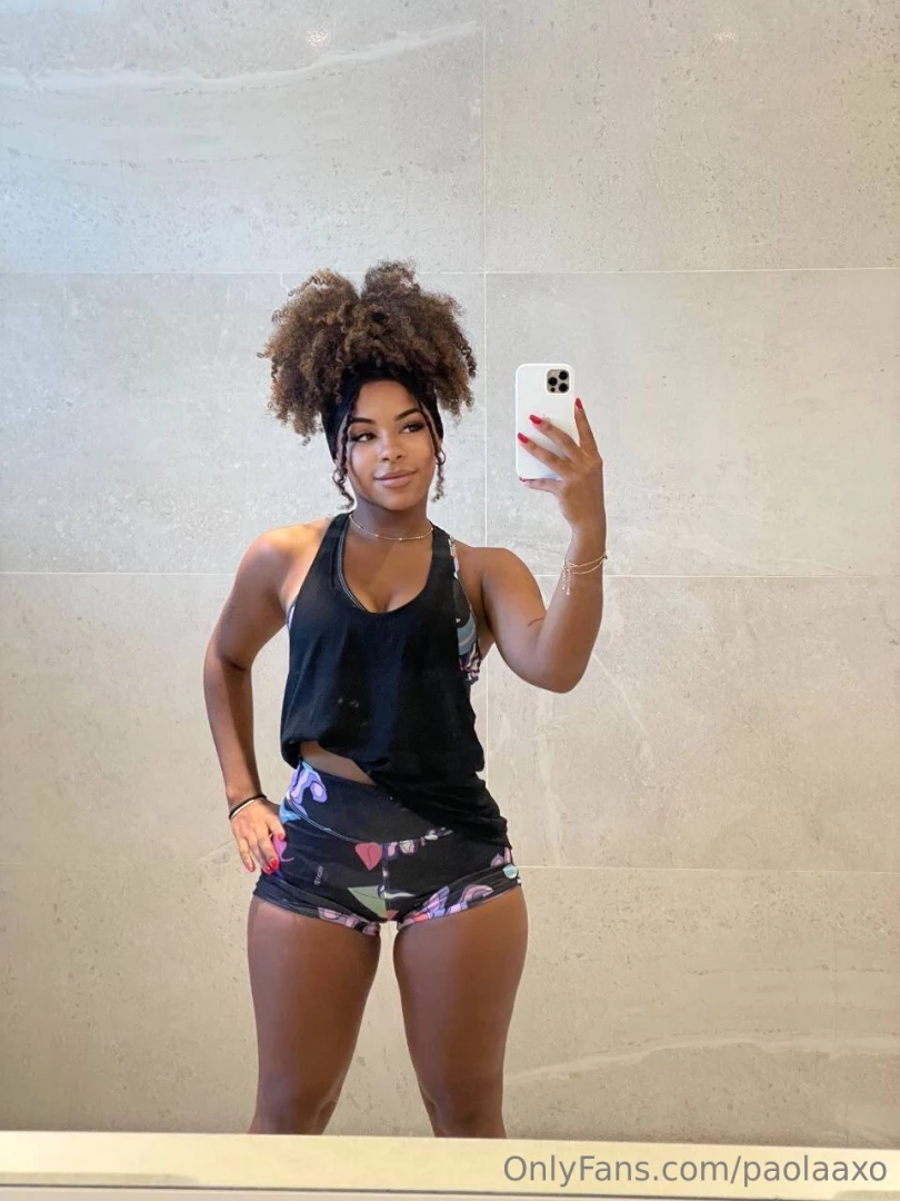 Tonight s special me but only if you come inside 