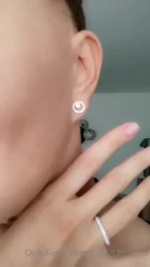 If the sign of a roadside shop read buy gifts from us we just had to