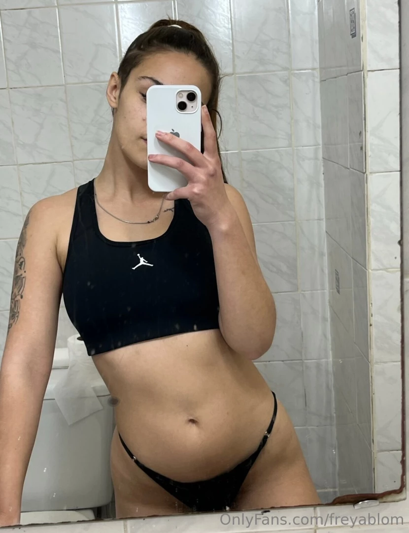 I already went to the gym to do strength training now i have to do part 1 