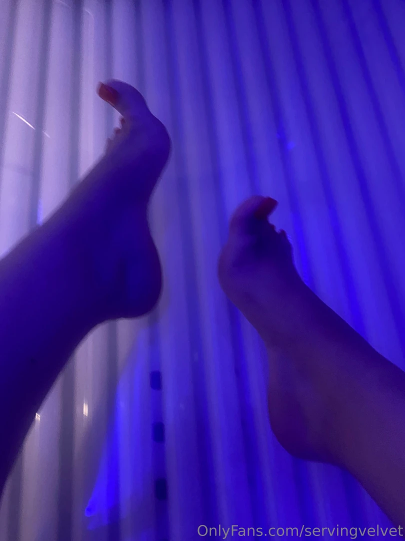 I haven t done short nails for a while but today felt like the day and 