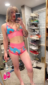 What s that bulge you ask oh it s just my cage part 2