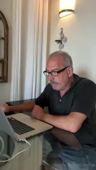 You have come in for a job interview to be my personal assistant i 