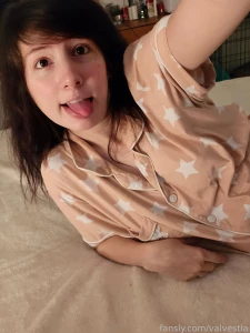 These jammies are soooo comfy 3 part 7