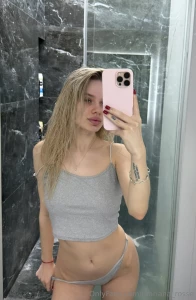 Hello i m sylvia sylwia_laly i m 20 and between lectures i love part 201