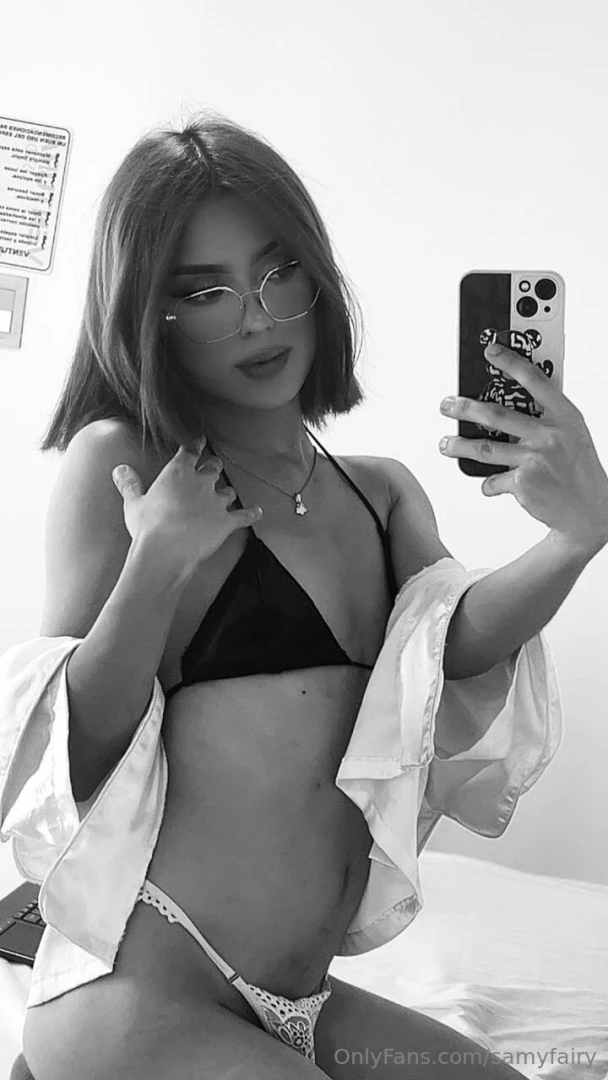 I feel i need someone can you be here for me 