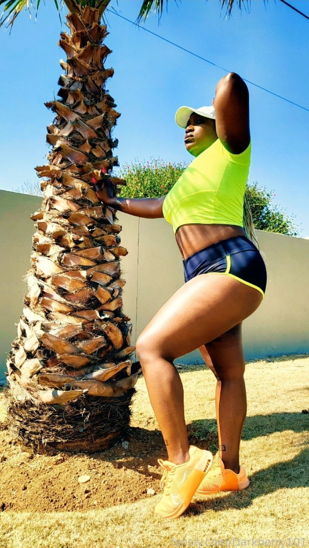 Are you joining me at the gym babe bigass gym shorts part 2 