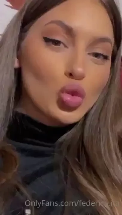 Ciao e benvenuto sul mio nuovo profilo of sono mik3la ed ho 23 anni part 3 