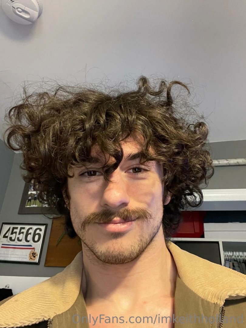 Messy but for a good reason 