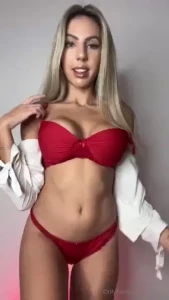 Burning up your feed with my hotness