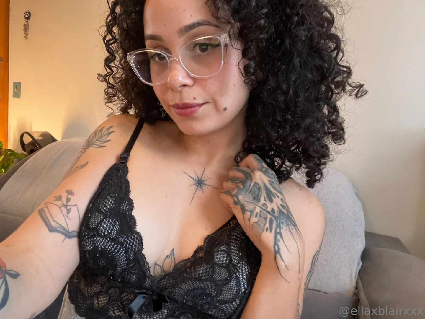 Sweet dreams are made of this am i too sweet 