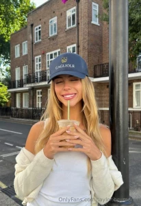 I m a coffee girl wanna buy one for me