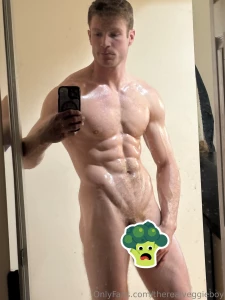 I hope these oiled up muscles bring joy to your monday