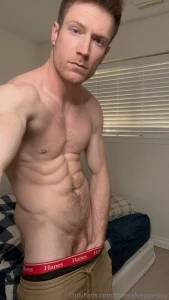 10 minutes of vibrating and stroking my cock until it leaks but don t